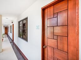 OYO 443 Maria Cristina Arcade Suites