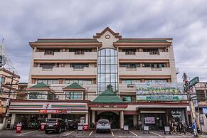 La Fiesta Hotel