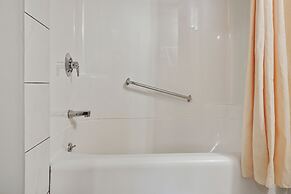 Hotel Bethel - Fort MacLeod, AB