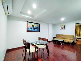 Le Vanvarothai Saladaeng Residence