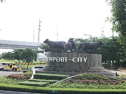 Condo 101 Newport Boulevard
