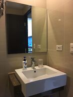 Condo 101 Newport Boulevard