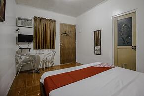 OYO 741 Sierra Travellers Inns