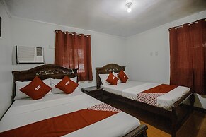 OYO 741 Sierra Travellers Inns