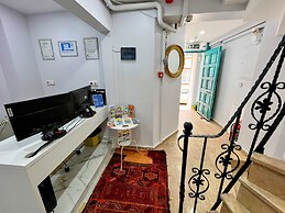 Pembe Hotel
