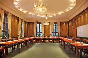 Engsholms Slott - Adults Only