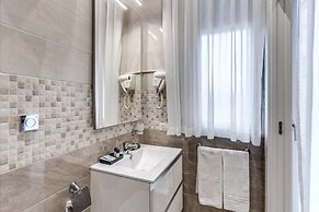 RAGGIO DI SOLE - ATAROOMS Collection
