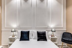 RAGGIO DI SOLE - ATAROOMS Collection