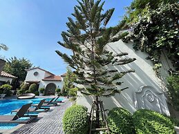 Villa Seville