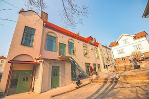 L Boutique Hotel