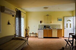 Tommy's Rooms