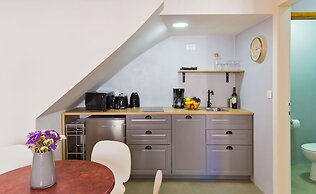 Apartment Dox