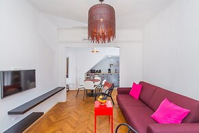 Apartment Dox