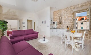 Apartments Lausion