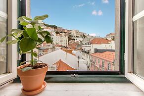 Casa Mouraria I Castle Views