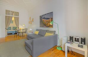 Chiado Balcony Apartment