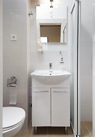 La Perla Apartments