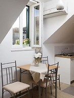 La Perla Apartments