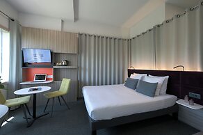 Nemea Appart Hotel So Cloud Lyon Part Dieu