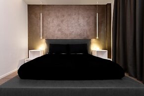 Minimal Rooms