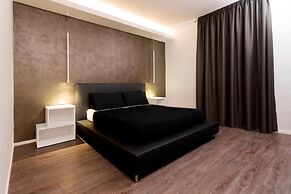 Minimal Rooms