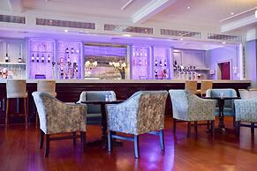 The Devon Inn Hotel