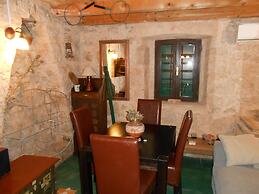 Stone house DAN