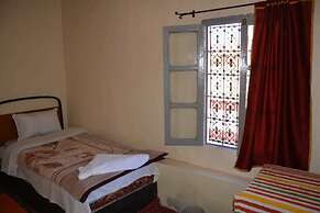 Riad Bouchra