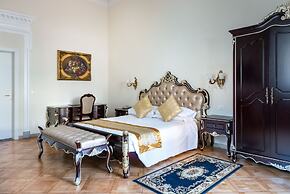 Villa Royal
