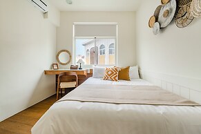 Chin Style Easy Stay