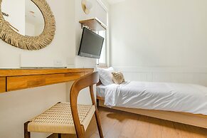 Chin Style Easy Stay