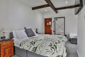 Serenity Guest House