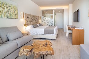 Hotel Zahara Beach by Q Hotels