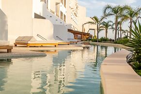 Hotel Zahara Beach by Q Hotels