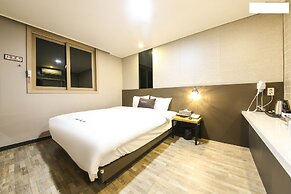 Hotel the Ace