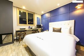 Hotel the Ace