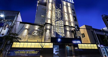 Hotel the Ace