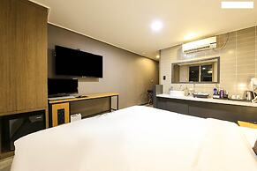 Hotel the Ace