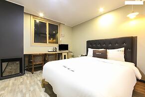 Hotel the Ace