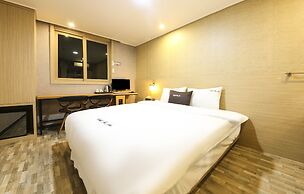 Hotel the Ace