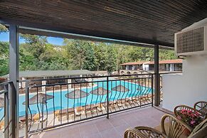 Alados Otel