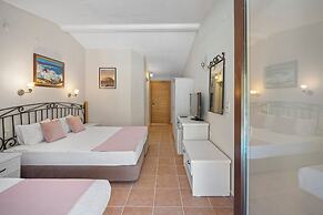 Alados Otel