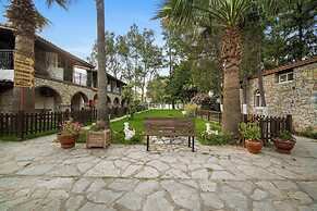 Alados Otel