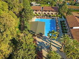 Alados Otel