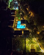 Alados Otel