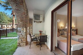 Alados Otel