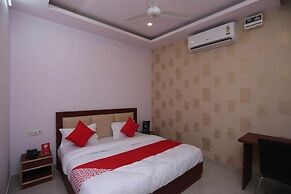 OYO 22079 Hotel Blueberry