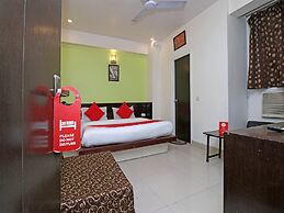 OYO 7344 My H Rooms