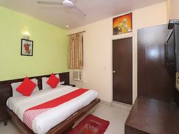 OYO 7344 My H Rooms