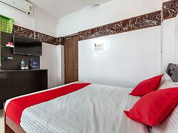 OYO 19396 Cristal Residency